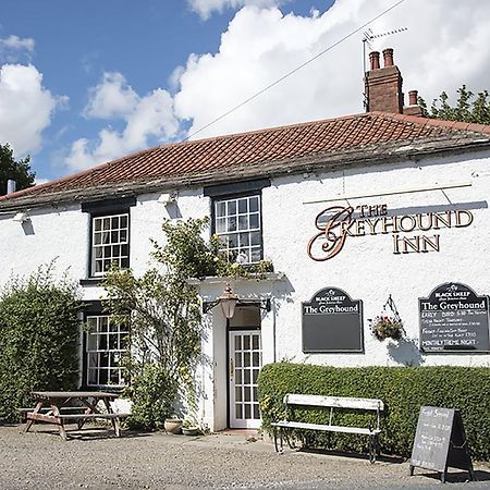 The Greyhound Inn Bedale Exterior photo
